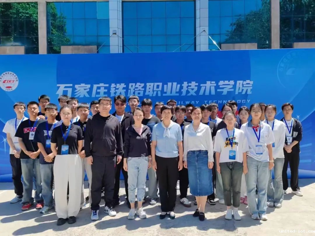 1715753893504093958.jpg 1715753893504093958.jpg